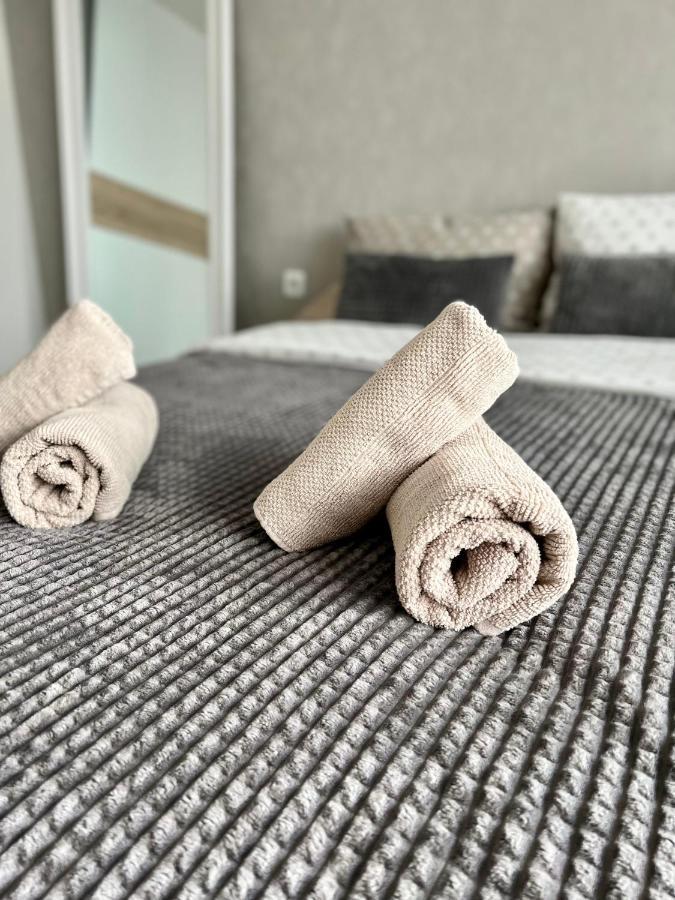 شقة Comfy & Stylish فارنا المظهر الخارجي الصورة