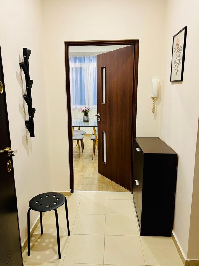شقة Comfy & Stylish فارنا المظهر الخارجي الصورة